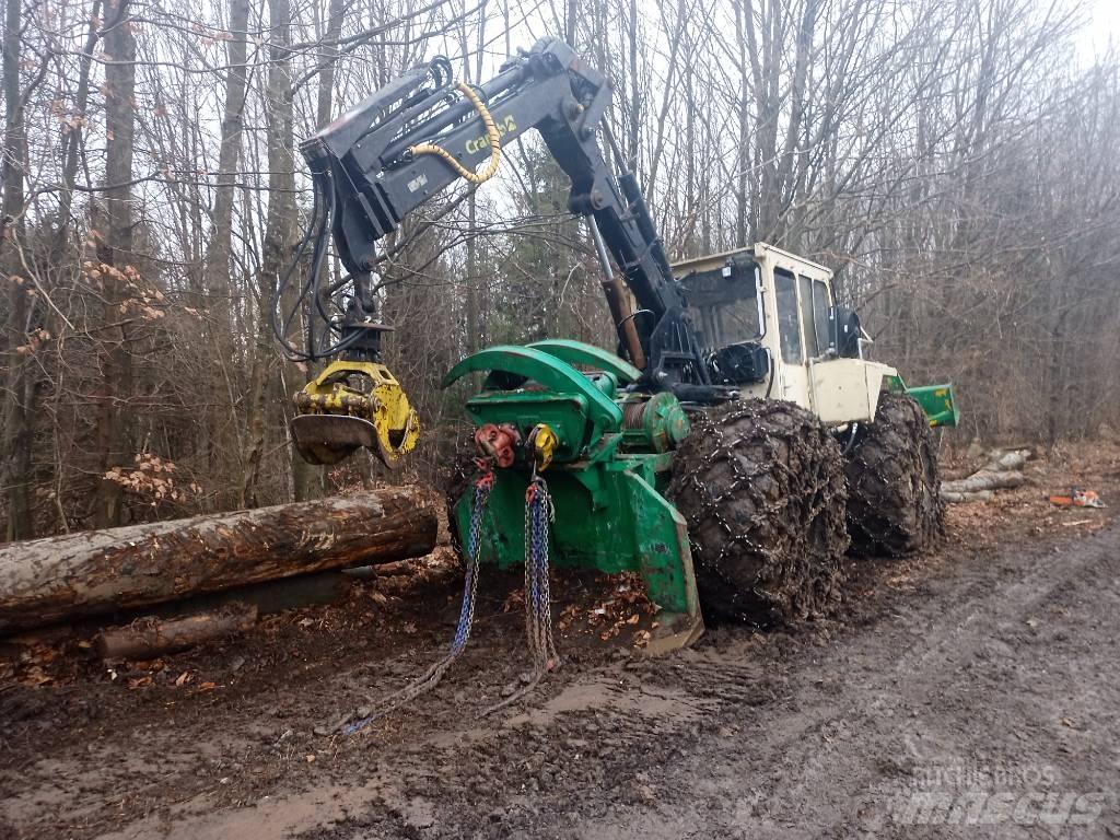 LKT 120 Vyvážecí traktory