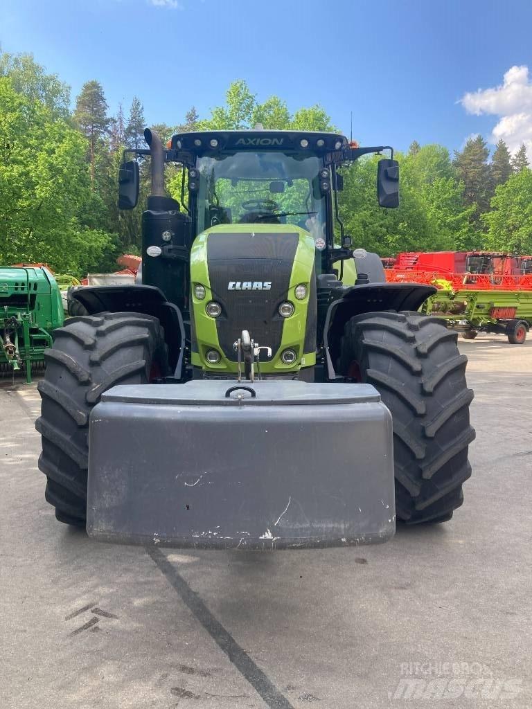 CLAAS Axion 960 Traktory