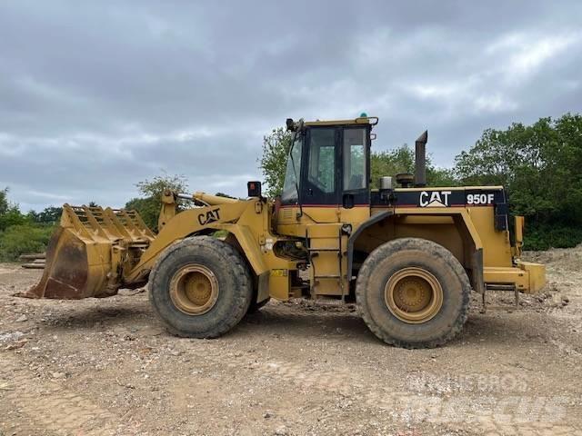 CAT 950 F Kolové nakladače