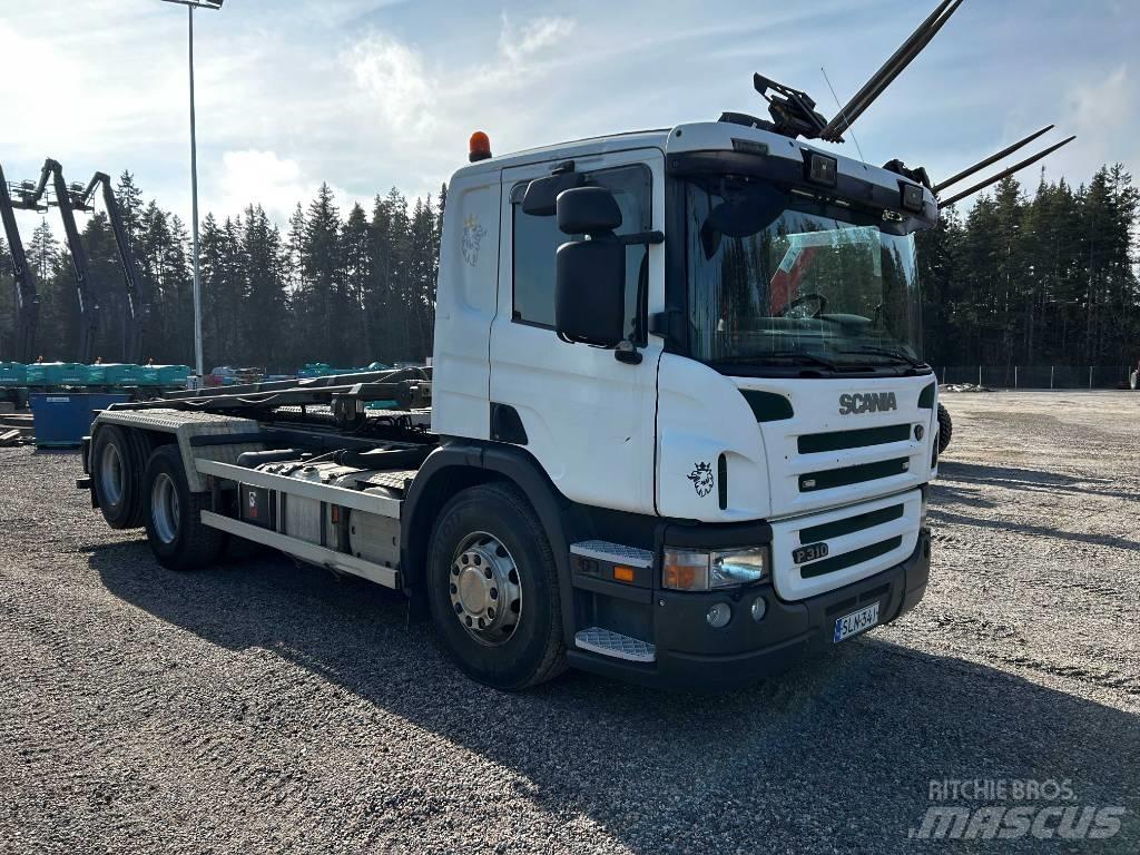 Scania P310 DB6X2HNB Lanový nosič kontejnerů