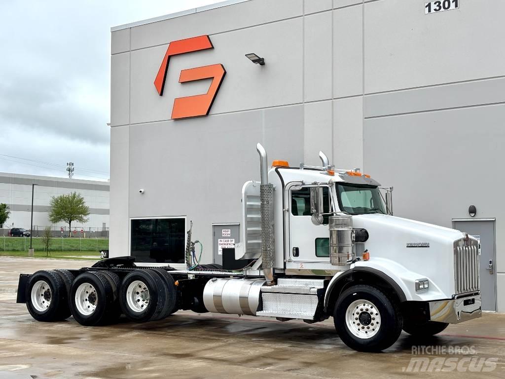 Kenworth T 800 Tahače