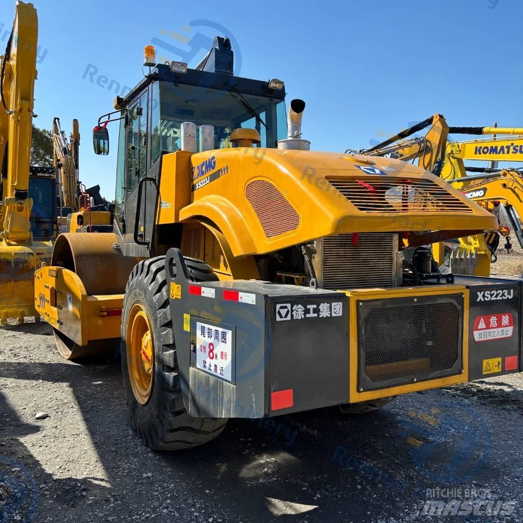 XCMG XS223J Tahačové válce