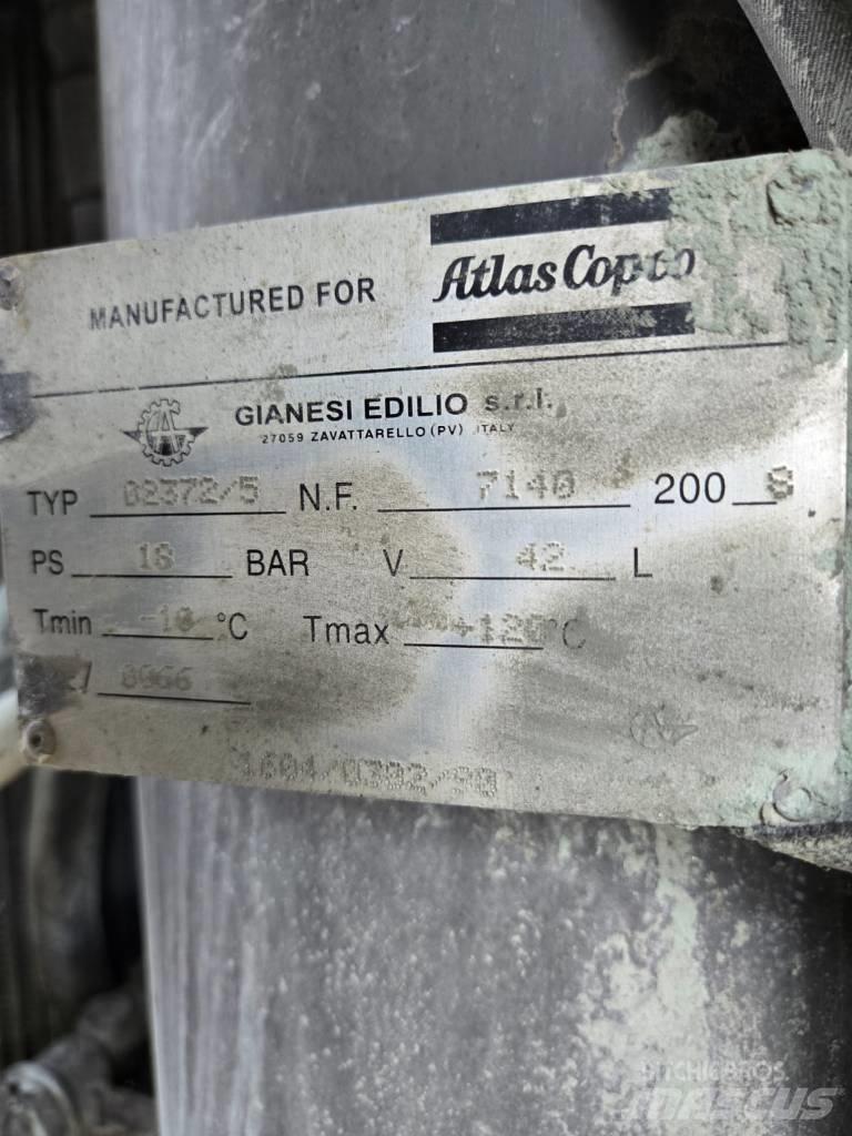 Atlas Copco ROC D3 Povrchové vrtací stroje
