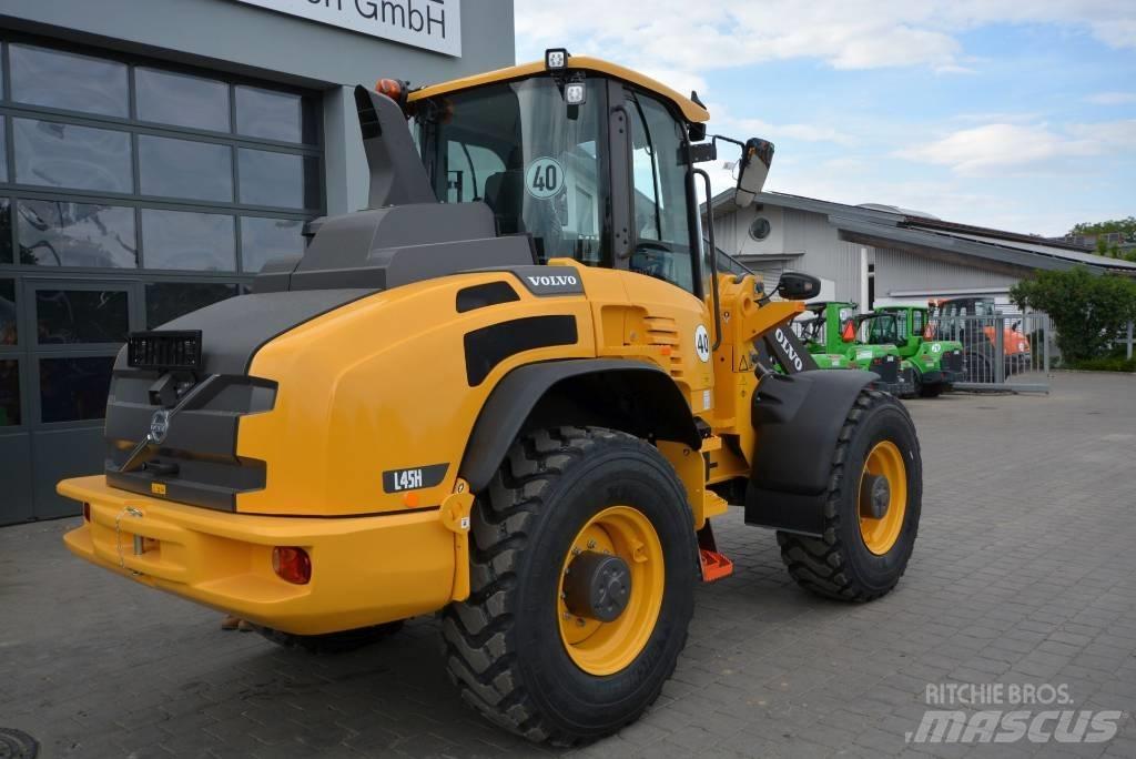 Volvo L 45 HS Kolové nakladače
