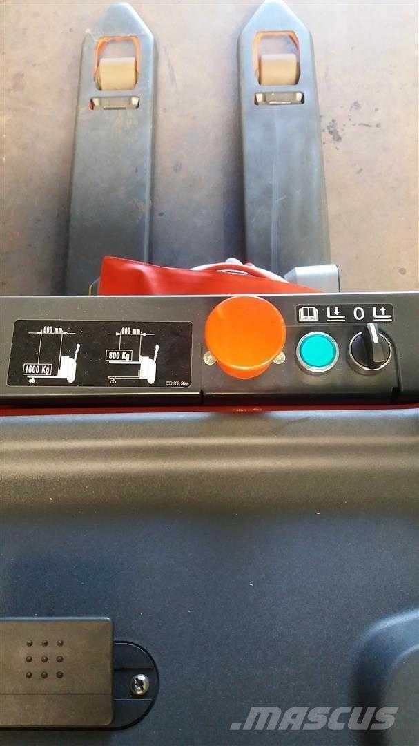 Linde T16L Ručně vedené vysokozdvižné vozíky