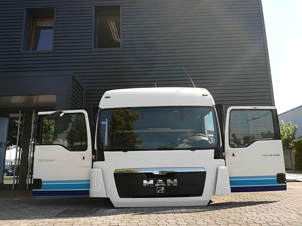 MAN TGX XLX EURO 5 Kabiny a interiér