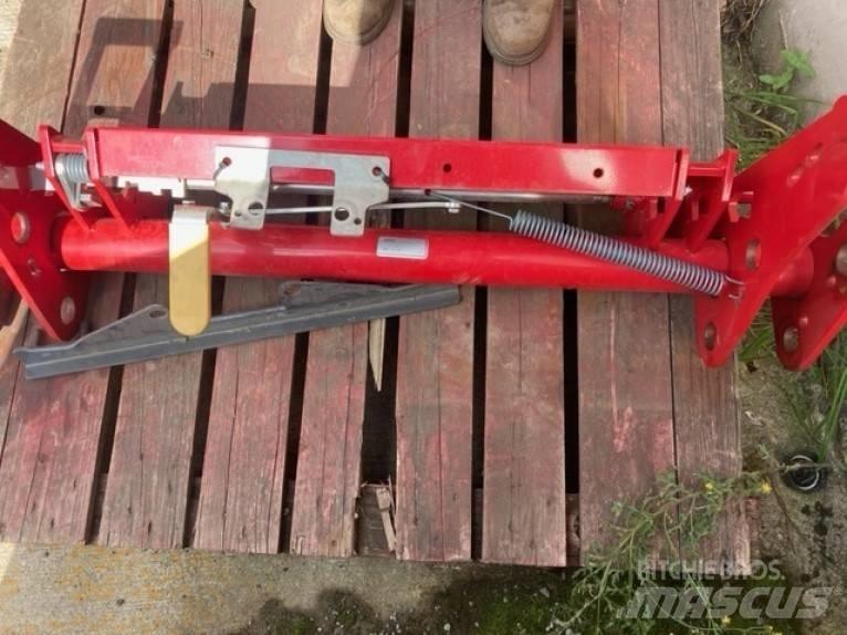 Ålö EURO HEADSTOCK Další nakladače, rypadla a příslušenství
