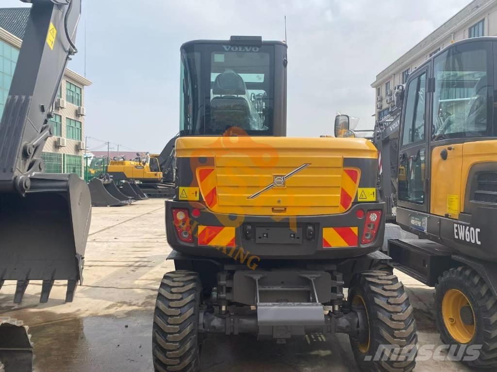 Volvo EW 60w vs Pásová rýpadla