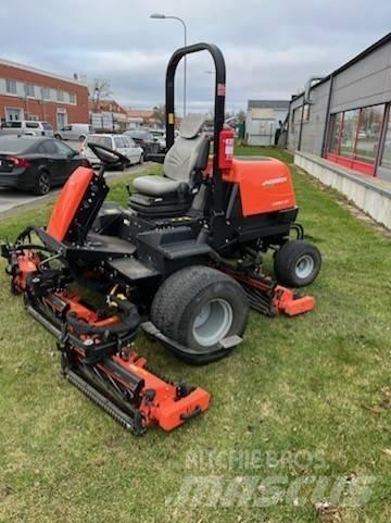 Jacobsen 305 Sekačky fervejí