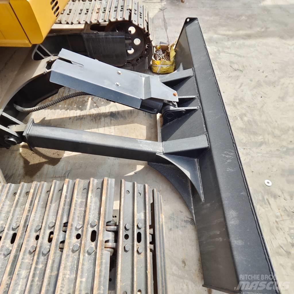 CAT 308 D Midi rýpadla 7t - 12t