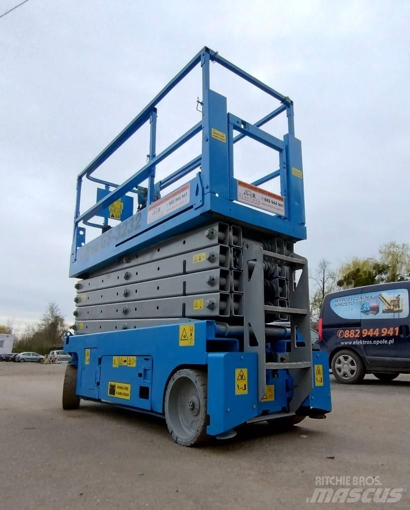 Genie GS 3232 Nůžková zvedací plošina
