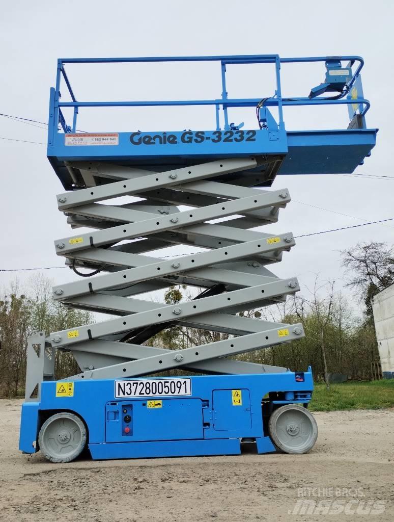 Genie GS 3232 Nůžková zvedací plošina