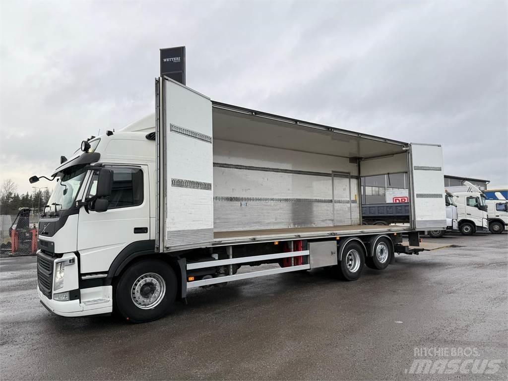 Volvo FM380 6x2 Skříňová nástavba