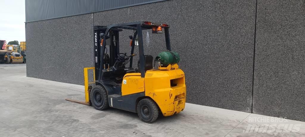 TCM FHG 25 T3 LPG vozíky