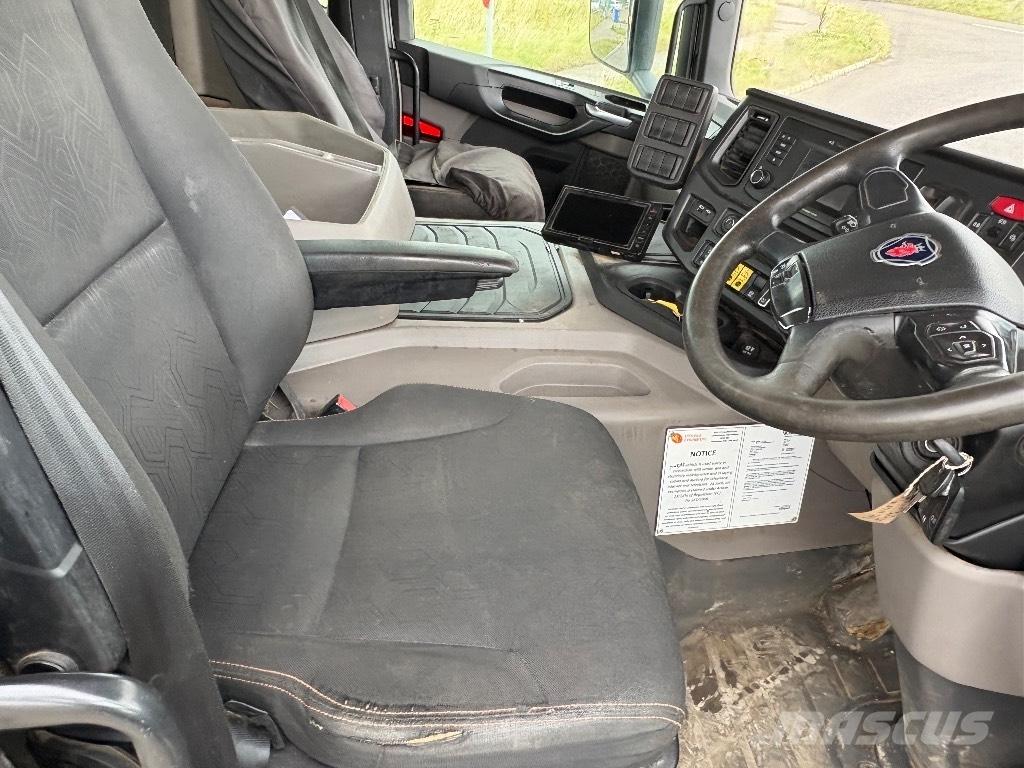 Scania XT450 Sklápěče