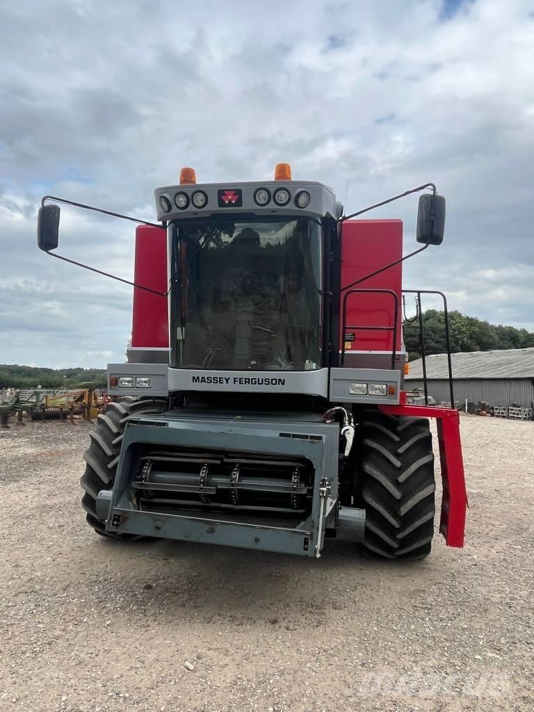 Massey Ferguson 7274 Sklízecí mlátičky