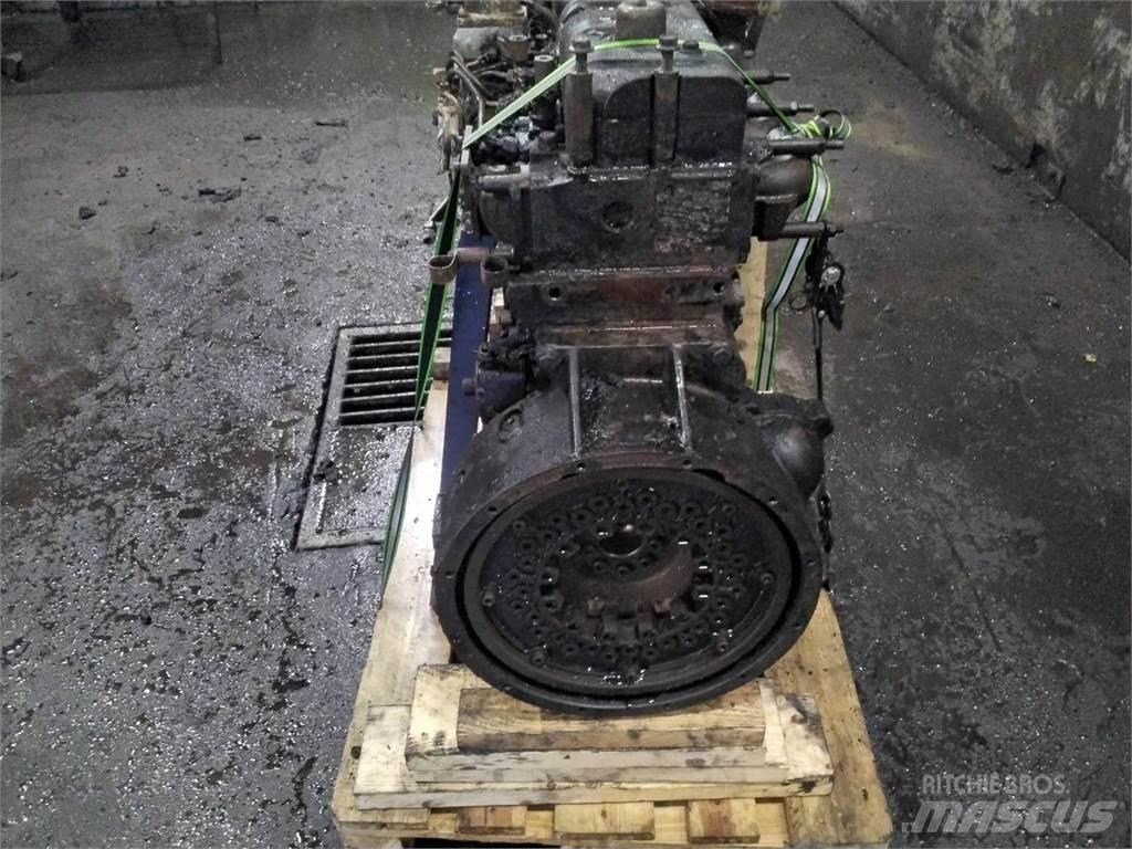 Sisu Komatsu 895 Motory