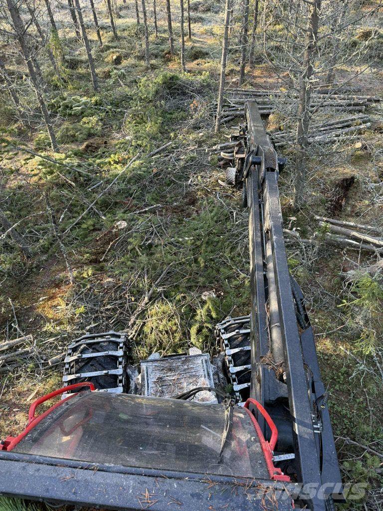 Komatsu 901 Harvestory