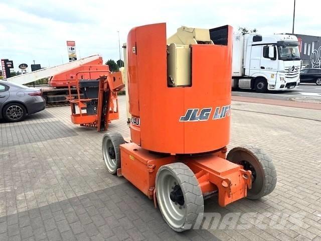 JLG E 300 AJP Kloubové plošiny