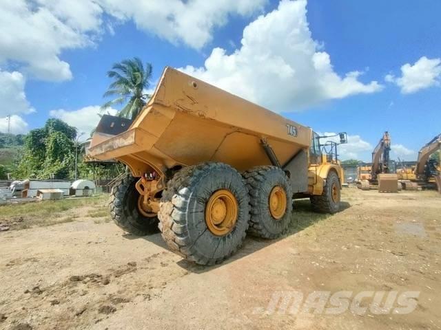 CAT 745 Kloubové dempry