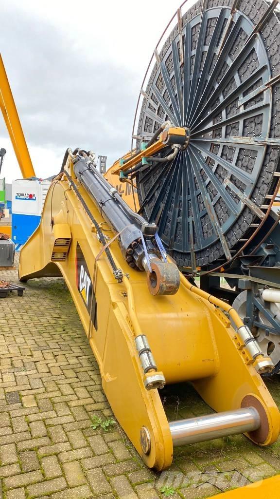 CAT 385/390/395 Hloubkové lopaty