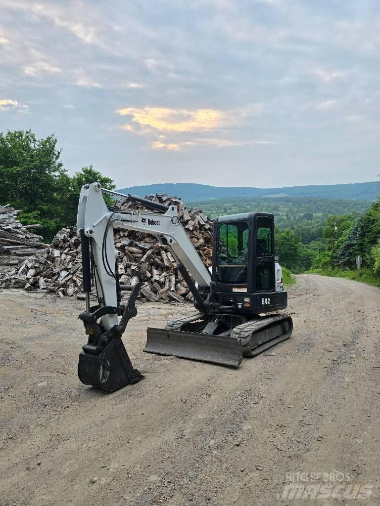 Bobcat E 42 Mini rýpadla < 7t