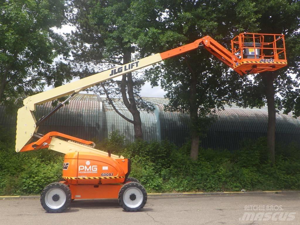 JLG 600AJ Kloubové plošiny