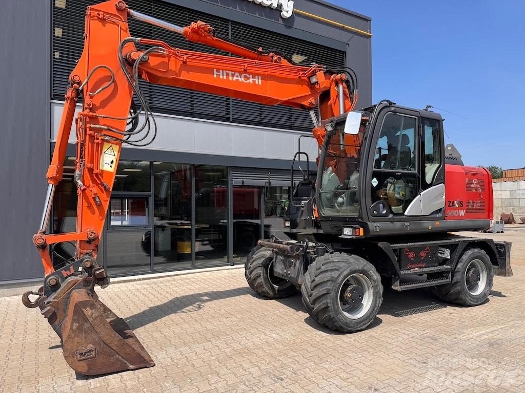 Hitachi 140W Kolová rýpadla
