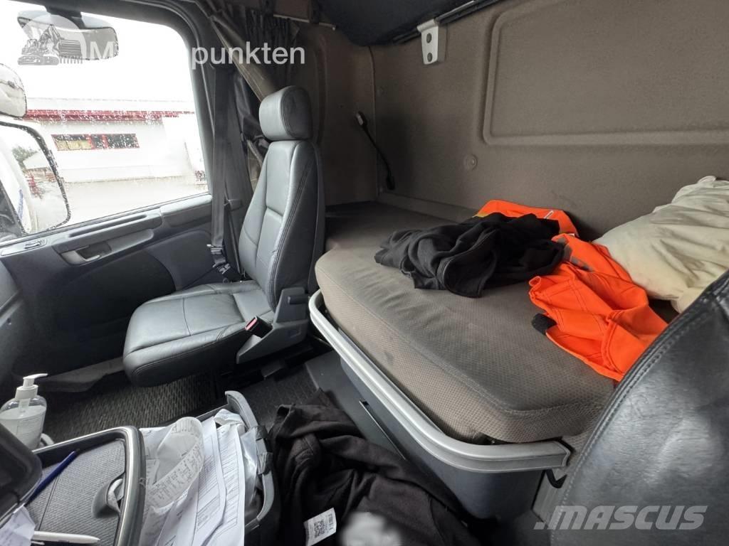 Scania R 490 Skříňová nástavba