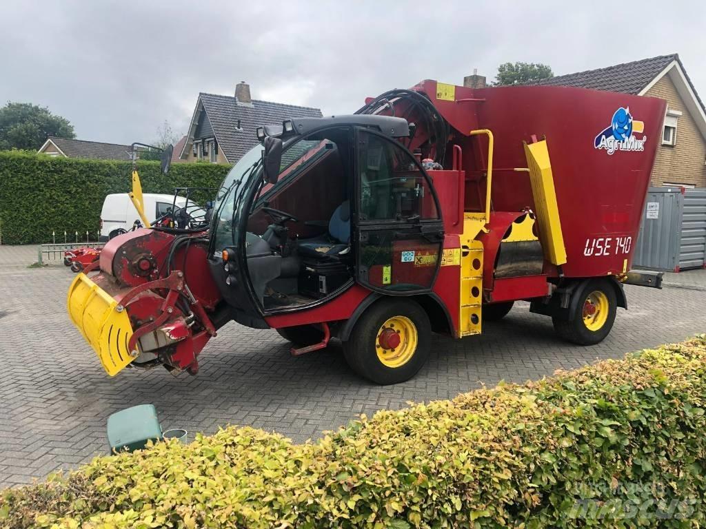  Agrimix WSE 140 Krmítka, krmné žlaby