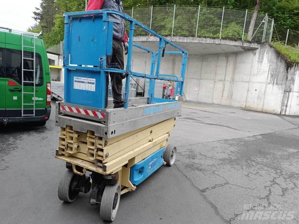 JLG 2030 ES Nůžková zvedací plošina