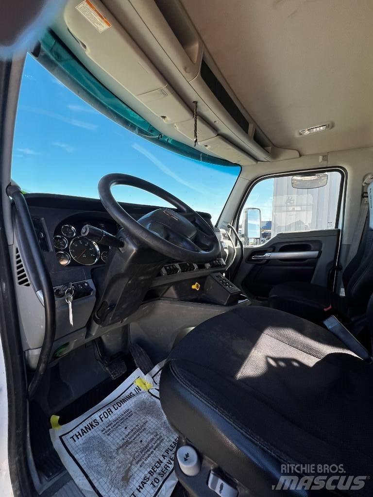 Kenworth T880 Kombinované/Čerpací cisterny