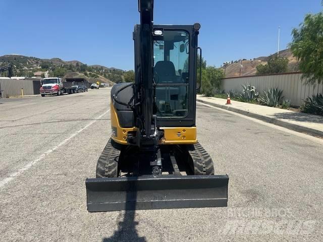 John Deere 35 G Pásová rýpadla