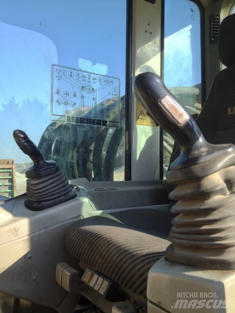 Liebherr R 974 B HD Pásová rýpadla