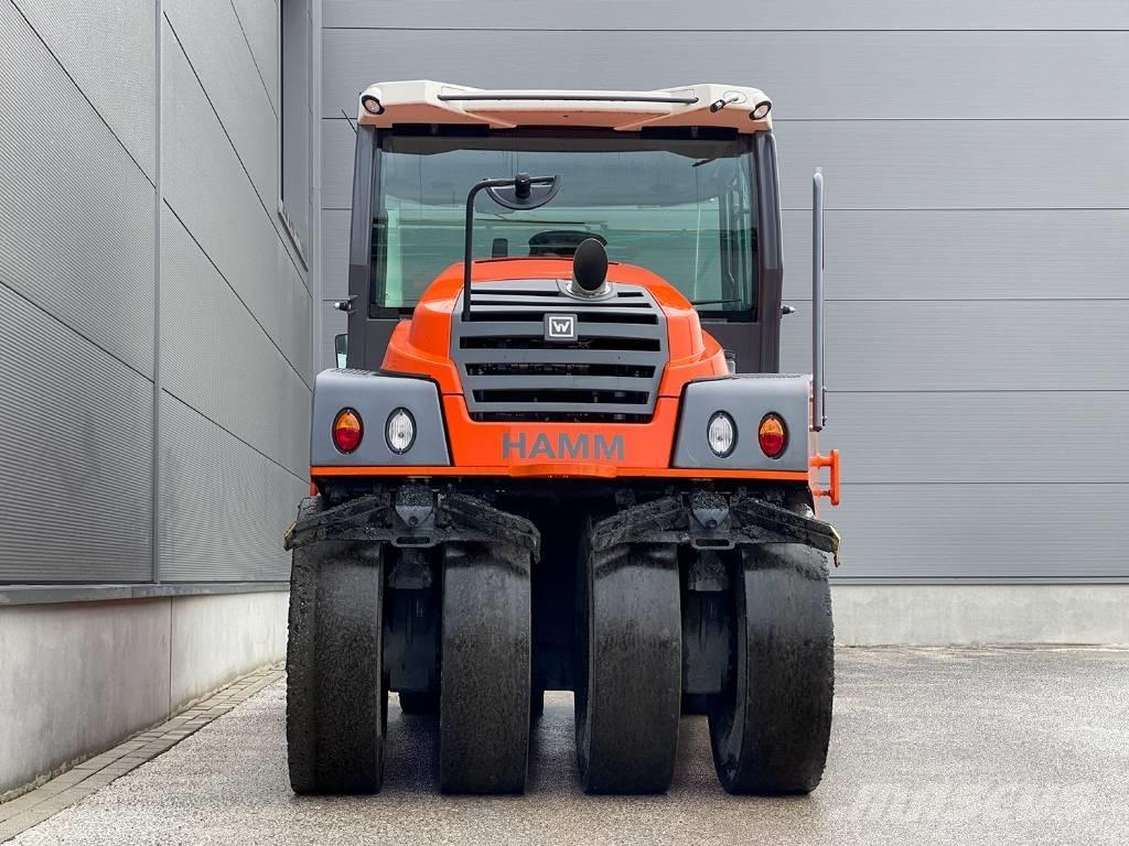 Hamm HP 180I Pneumatikové válce