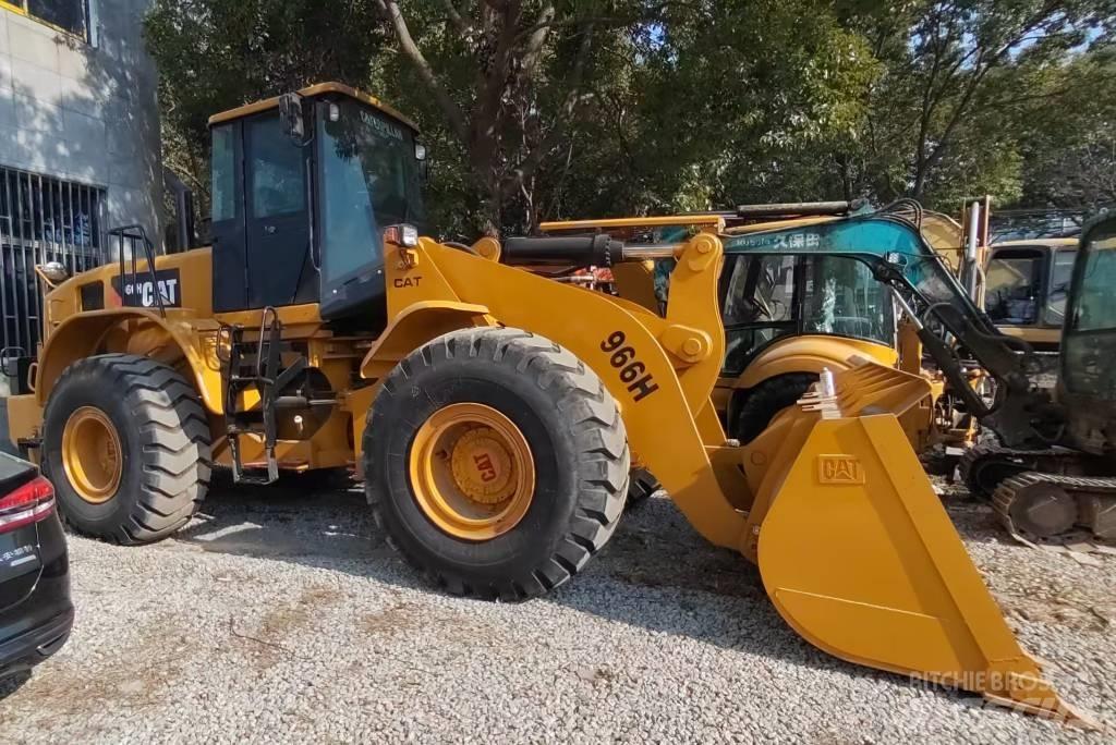 CAT 966 H Kolové nakladače