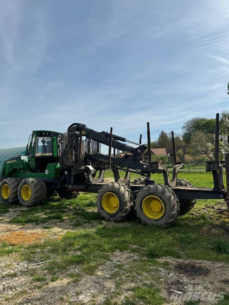 John Deere 1510G Vyvážecí traktory
