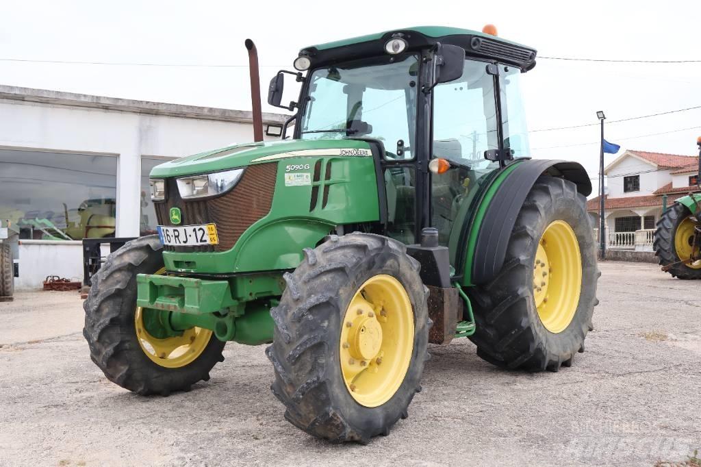 John Deere 5090 G Traktory