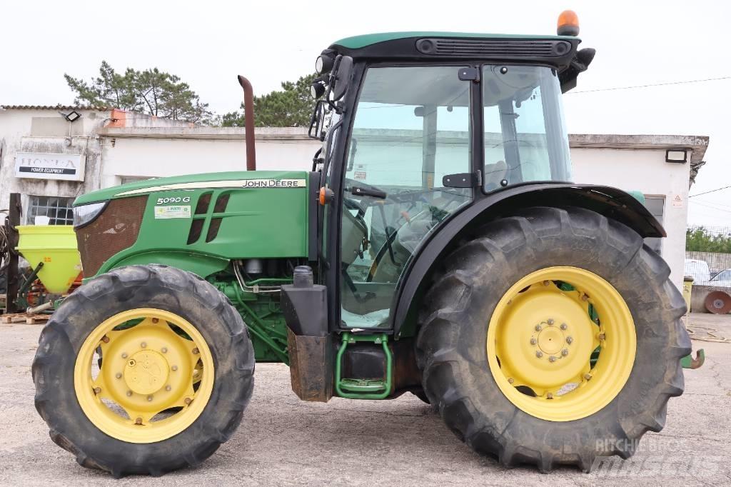 John Deere 5090 G Traktory