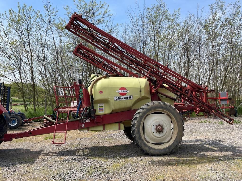 Hardi Commander 4200 Tažené postřikovače