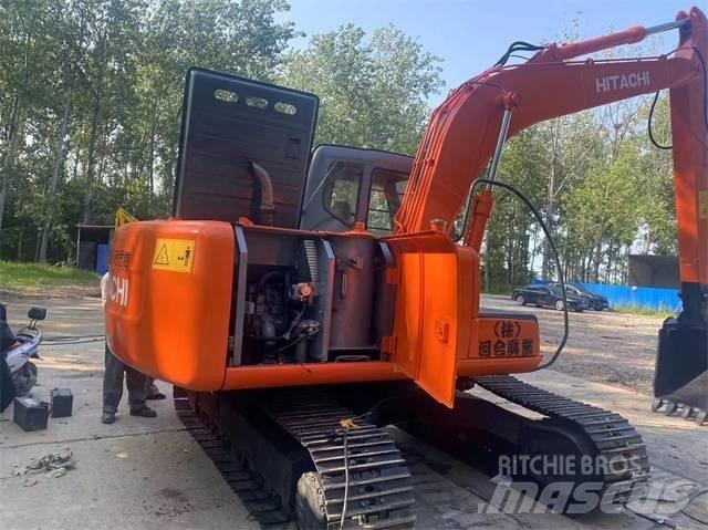 Hitachi EX 120-6 Pásová rýpadla