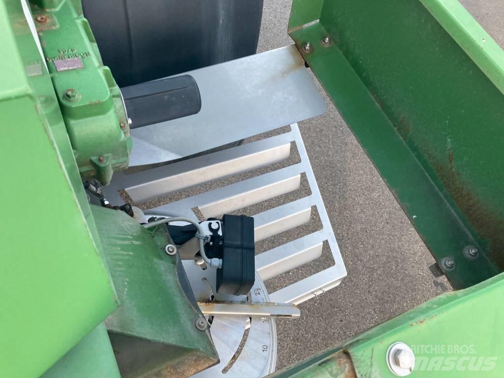 Amazone ZG-B 5500 Rozmetadlo minerálních hnojiv