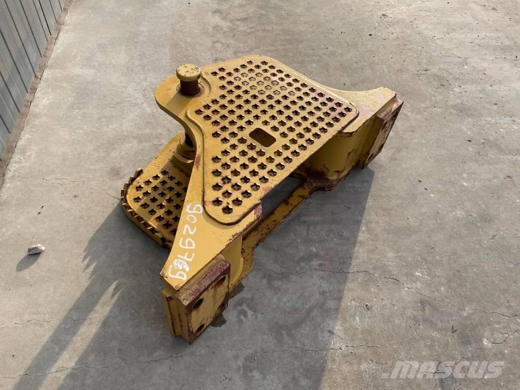 CAT D6K Zugtraverse Ostatní komponenty
