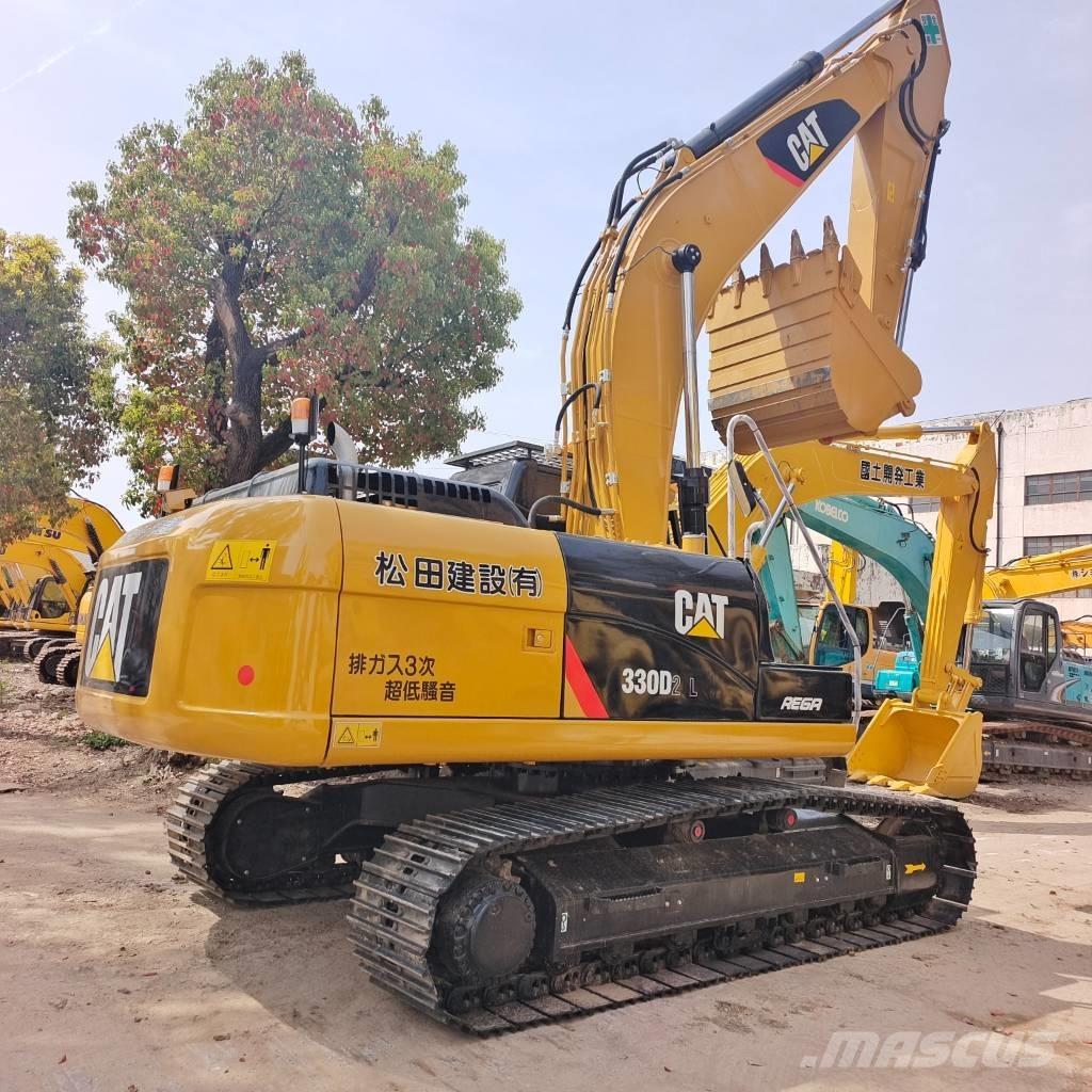 CAT 324 D L Pásová rýpadla