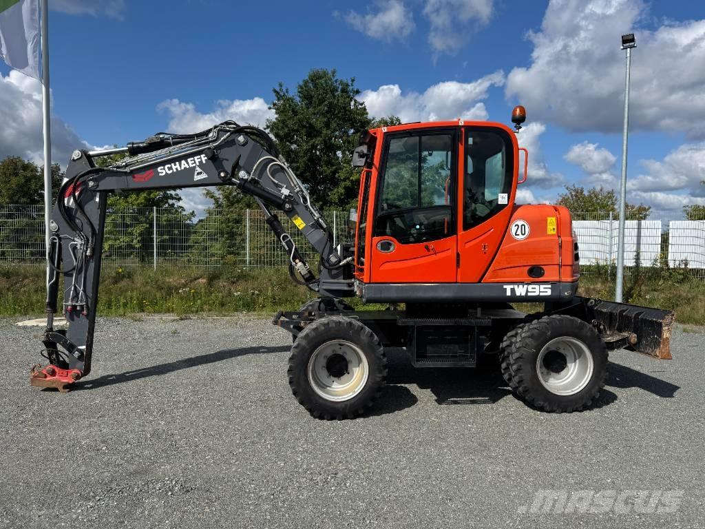 Yanmar / Schaeff TW95 Kolová rýpadla