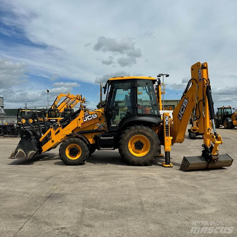 JCB 3CX Plus Rýpadlo-nakladače