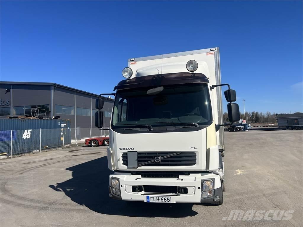 Volvo FL 240 4X2 Skříňová nástavba