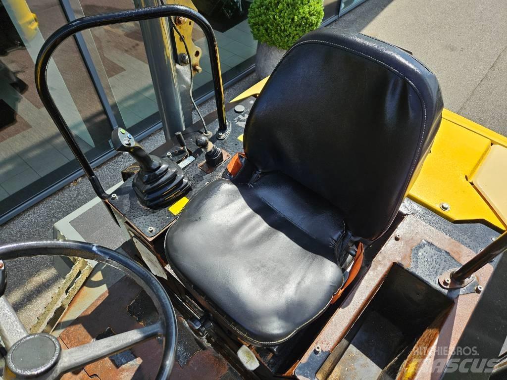 Wacker Neuson DW 60 Vyklápěcí dempry