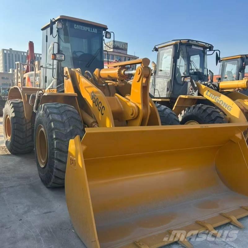 CAT 950 GC Kolové nakladače