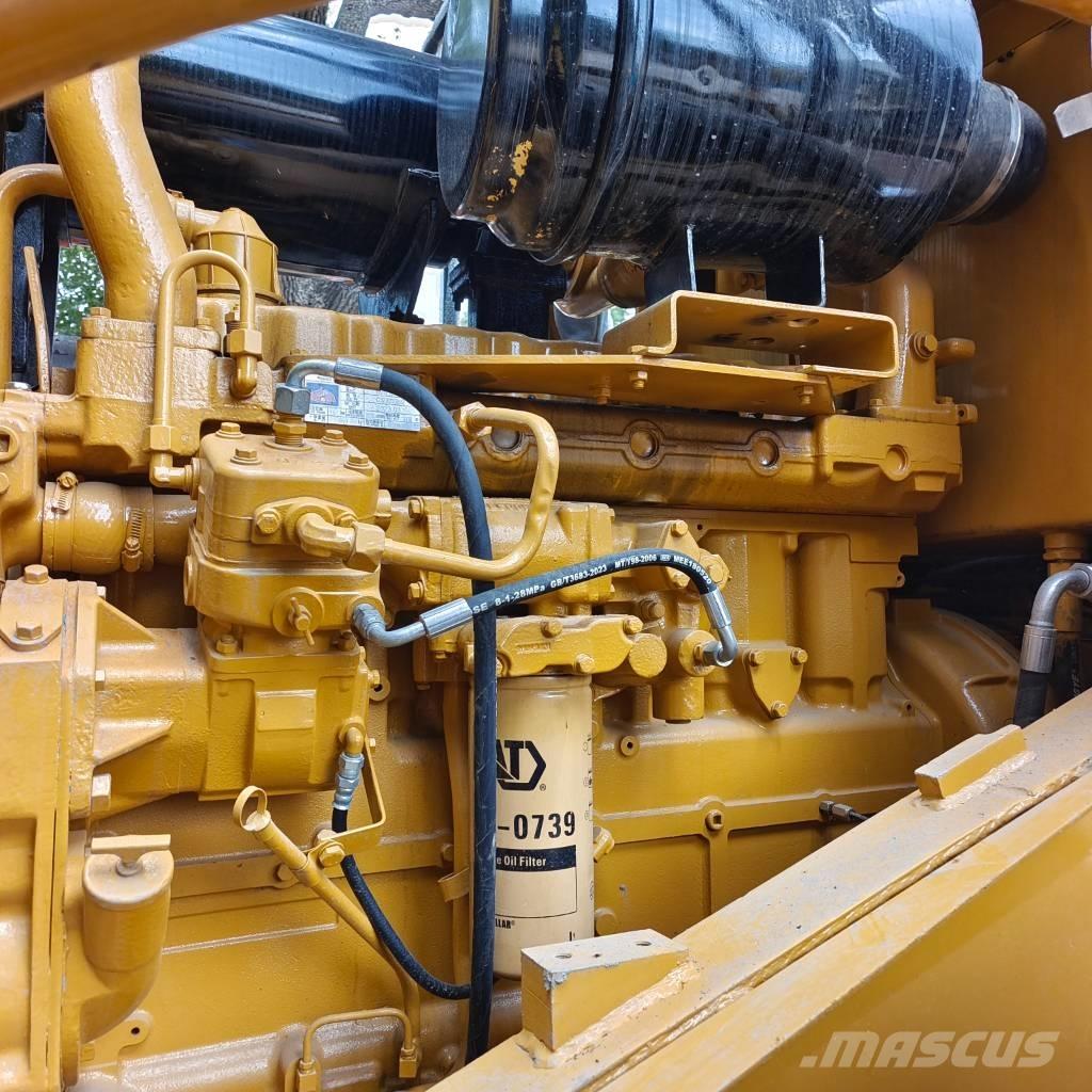 CAT 966 H Kolové nakladače